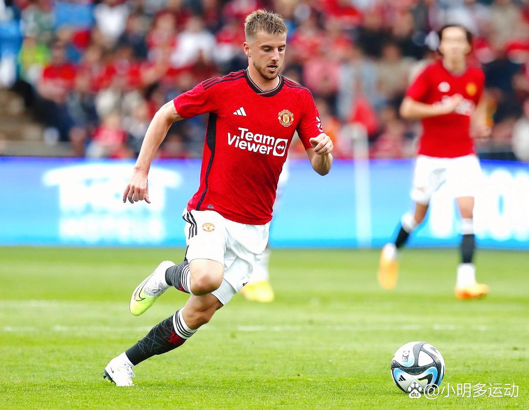 马卡：卡萨多签约门德斯旗下经纪公司，加入巴萨众多球员行列（马卡：卡萨多签约门德斯经纪公司，跻身巴萨门德斯系）