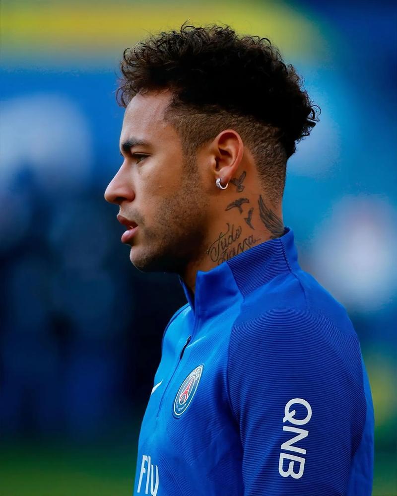 帕尔马2-1维罗纳，马特奥-佩莱格里诺独中两元（马特奥-佩莱格里诺梅开二度，帕尔马2-1击败维罗纳）