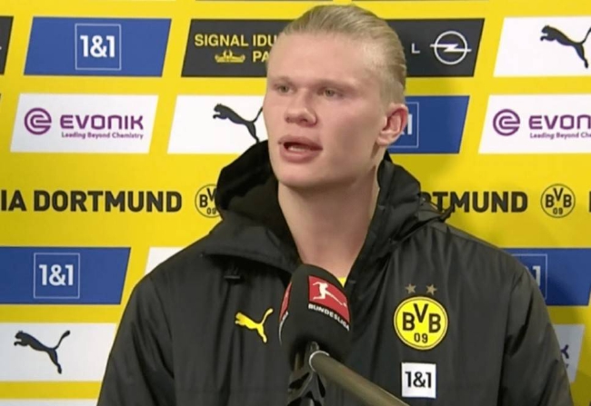 足球俱乐部财务与引援策略分析（足球俱乐部财务运作与转会策略研究）