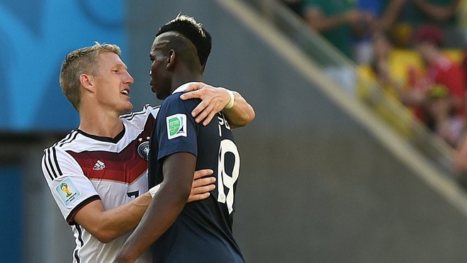 普约尔：我在家里很少谈足球，两个女儿最近才知道我曾效力巴萨（普约尔：家中几乎不谈足球，两位女儿最近才得知我曾为巴萨效力）