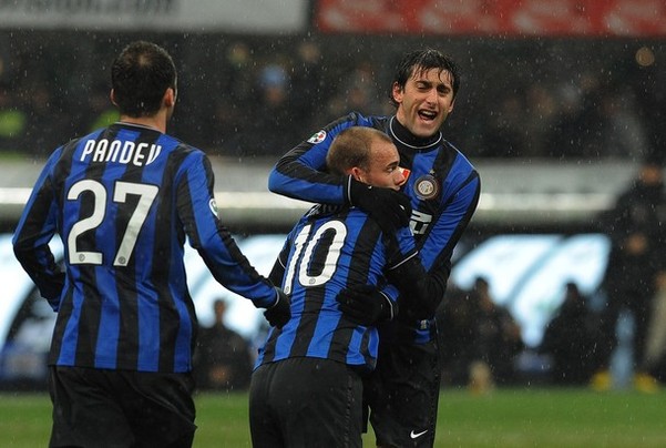 莫雷托：米兰和迈尼昂达成协议后搁置续约，球员接近离队（莫雷托：米兰与迈尼昂谈妥后暂停续约，门将接近离队）