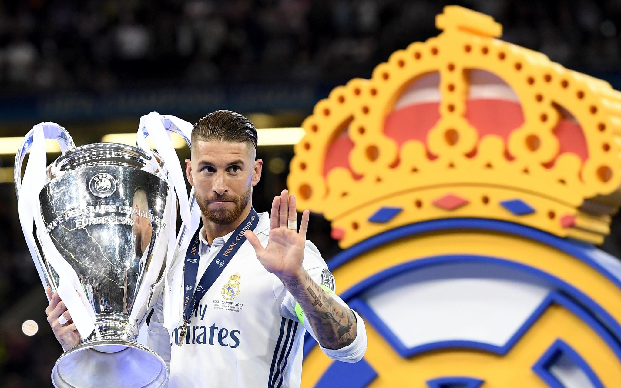 34岁阿联酋国脚奥马尔宣布退役，曾斩获亚洲足球先生（阿联酋名将奥马尔34岁宣布挂靴，曾获亚洲足球先生）