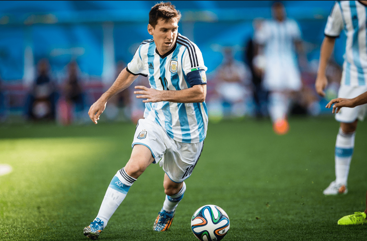 CCTV5播孙颖莎VS蒯曼，陈熠VS王曼昱，谁能进决赛？奖金有多少（CCTV5直播孙颖莎战蒯曼、陈熠对决王曼昱：谁能挺进决赛？奖金几何）