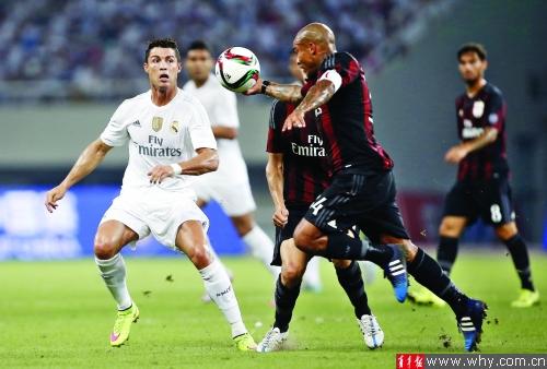 詹俊：德国缺乏顶级中卫压阵；荷兰世界杯进四强难（詹俊：德国缺少顶尖中卫镇守，荷兰晋级世界杯四强难度大）