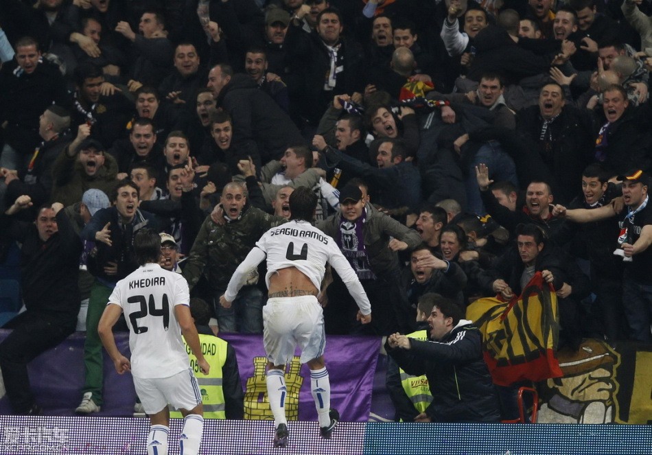 梅里诺玩二选一：佩德里＞维蒂尼亚、厄德高、罗德里（梅里诺做出选择：佩德里力压维蒂尼亚、厄德高与罗德里）