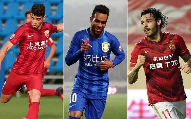 瑞典超保级附加赛被迫四次中断，球迷燃放烟火致人造草皮起火（球迷燃放烟花引发人造草皮起火，瑞典超保级附加赛四度被迫中断）