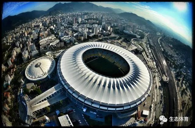 欧冠最新积分榜：拜仁取胜升至第2，利物浦第8，巴萨第14（欧冠积分榜新况：拜仁胜后跃居次席，利物浦第八，巴萨暂列第十四）