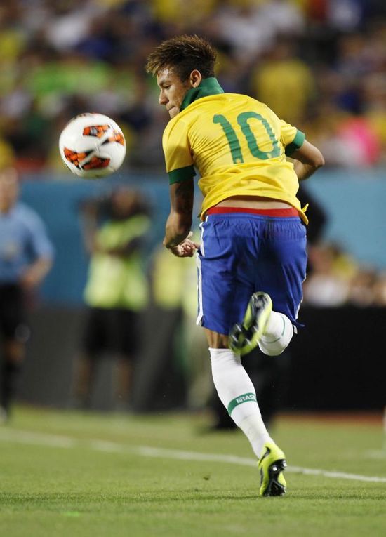 曼纳：因西涅是一名伟大的球员，但那不勒斯不会召回他（曼纳：因西涅实力非凡，但那不勒斯无意将其召回）